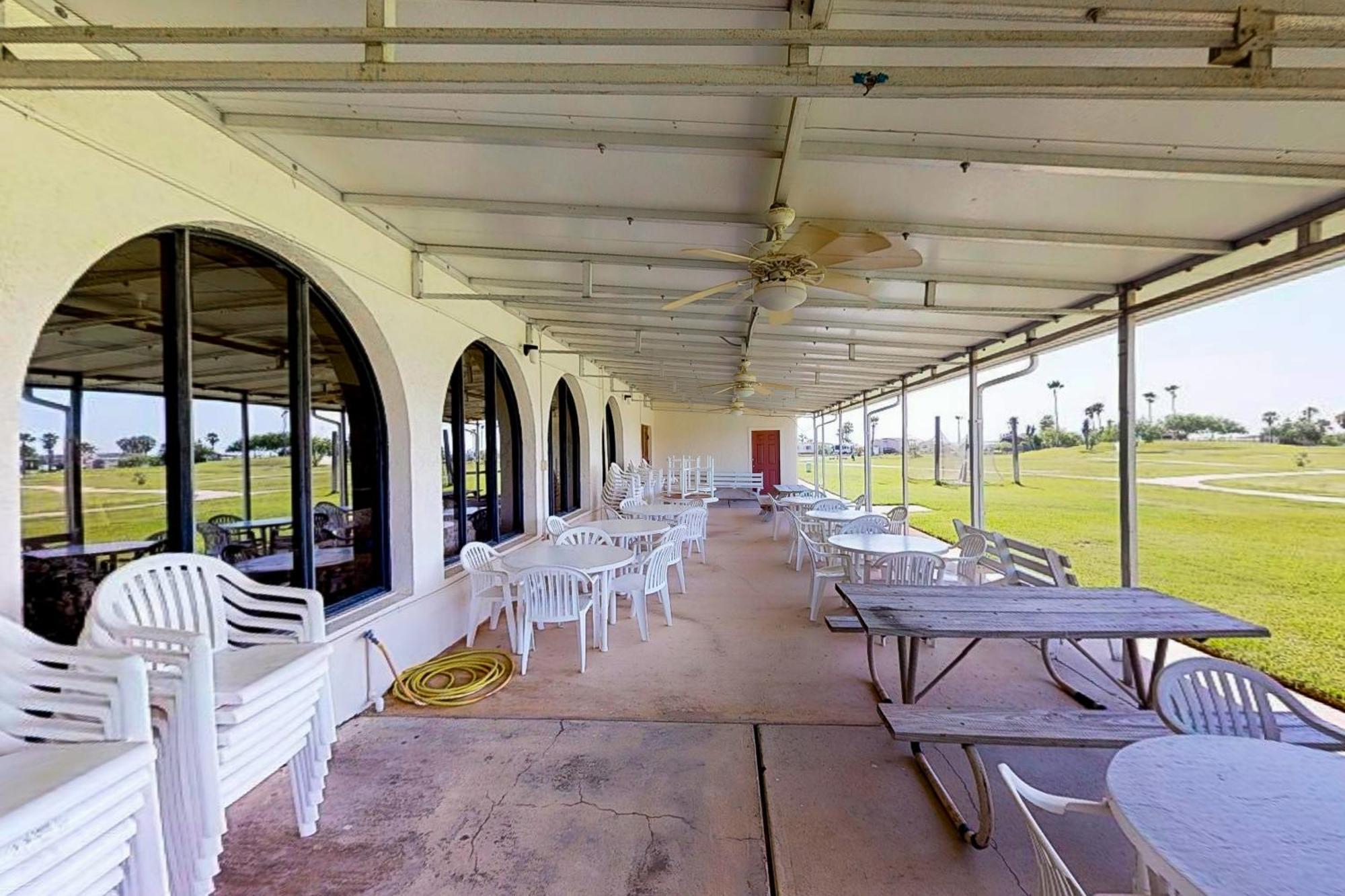 Long Island Village Unit 831 Port Isabel Exterior photo